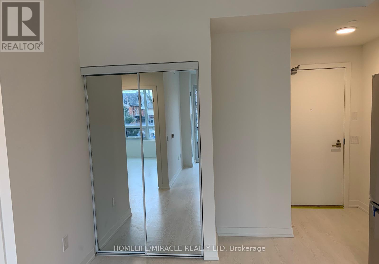 207 - 415 Main Street W, Hamilton, Ontario  L8P 1K5 - Photo 12 - X12863484