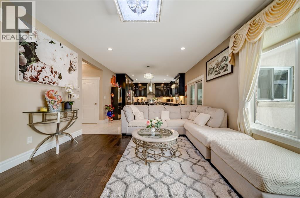 2280 Dandurand, Windsor, Ontario  N9E 4Z7 - Photo 10 - 26002621