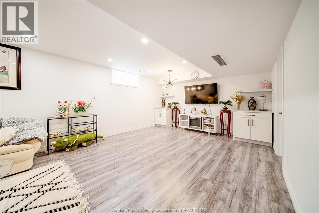 2280 Dandurand, Windsor, Ontario  N9E 4Z7 - Photo 41 - 26002621