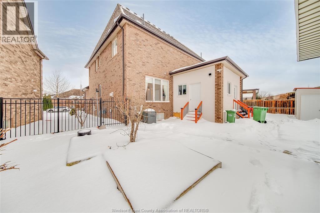 2280 Dandurand, Windsor, Ontario  N9E 4Z7 - Photo 45 - 26002621