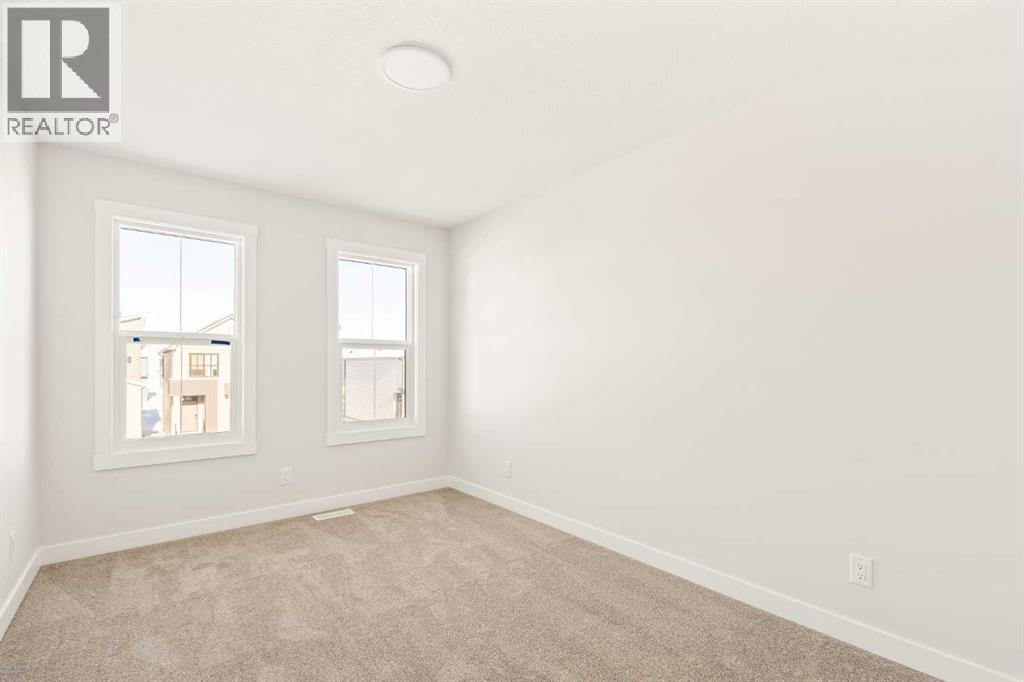 819 Livingston View Ne, Calgary, Alberta  T3P 2K7 - Photo 32 - A2282557