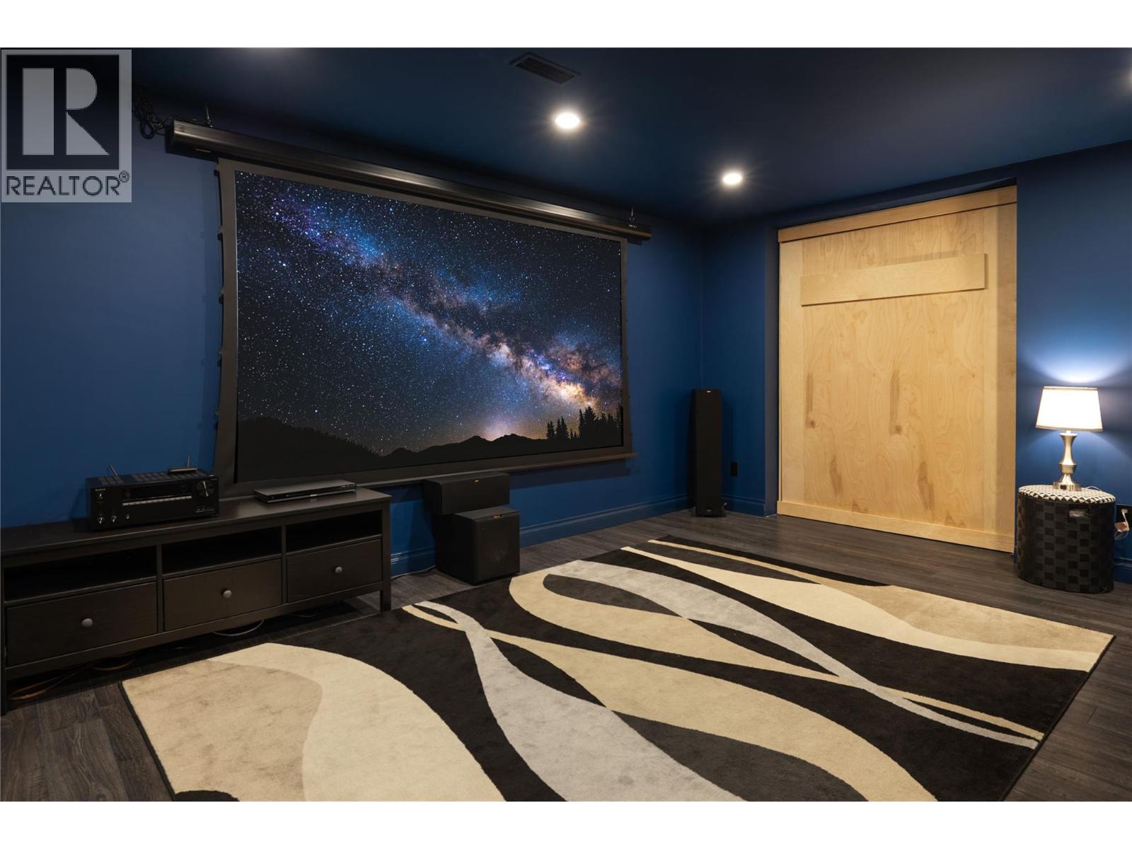 954 Hewetson Avenue, Kelowna, British Columbia  V1W 5H8 - Photo 39 - 10376538