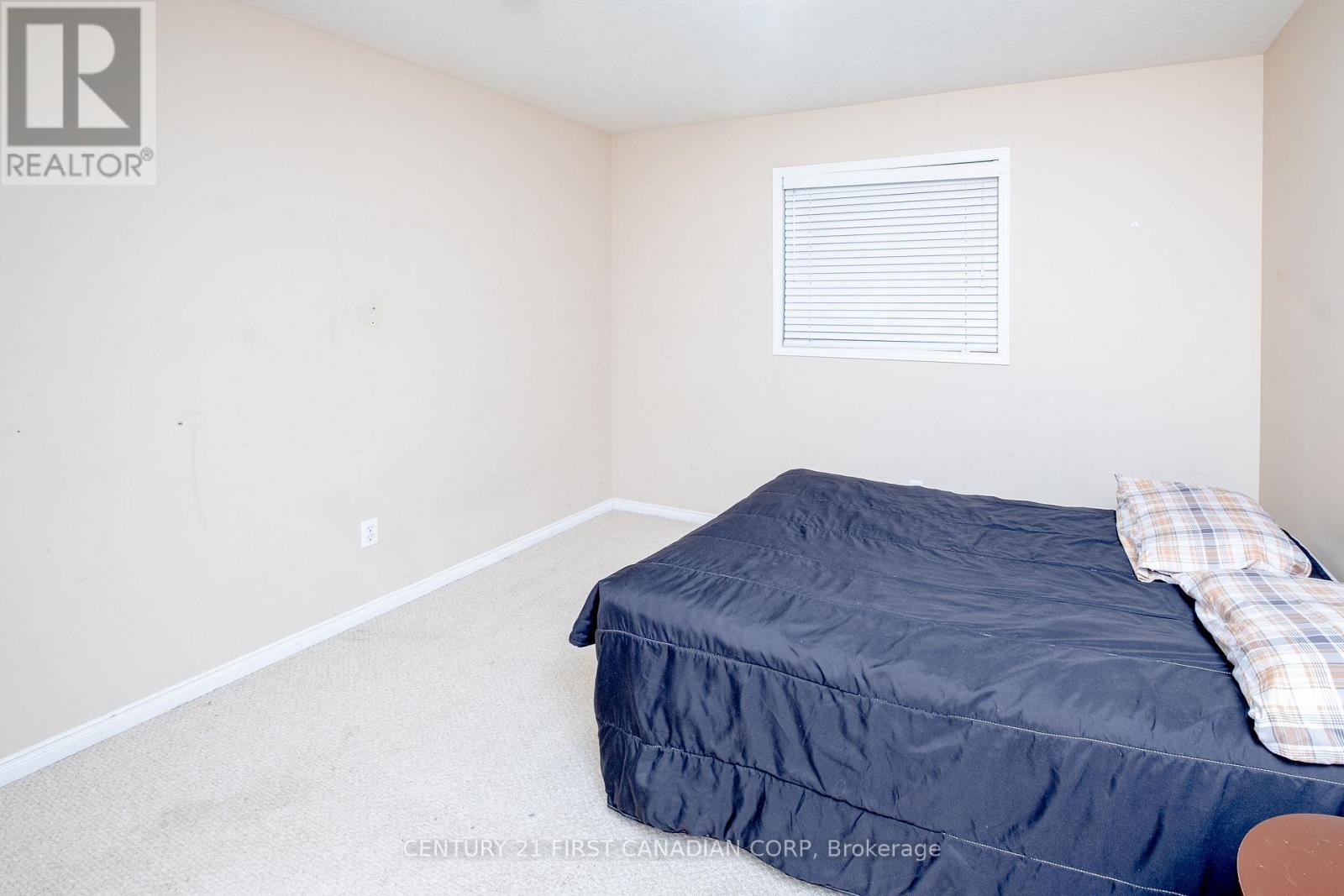 Upper - 1841 Foxwood Avenue, London North, Ontario  N6G 0C4 - Photo 11 - X12863760