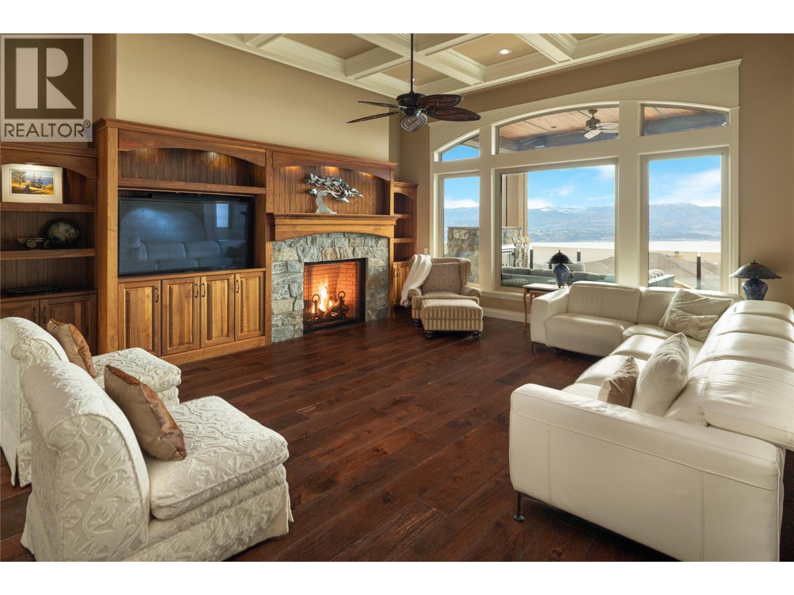 954 Hewetson Avenue, Kelowna, British Columbia  V1W 5H8 - Photo 9 - 10376538