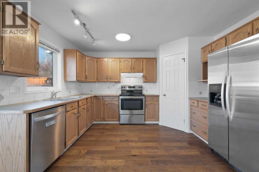 182 Coventry Close Ne, Calgary, Alberta  T3K 4A6 - Photo 13 - A2283816