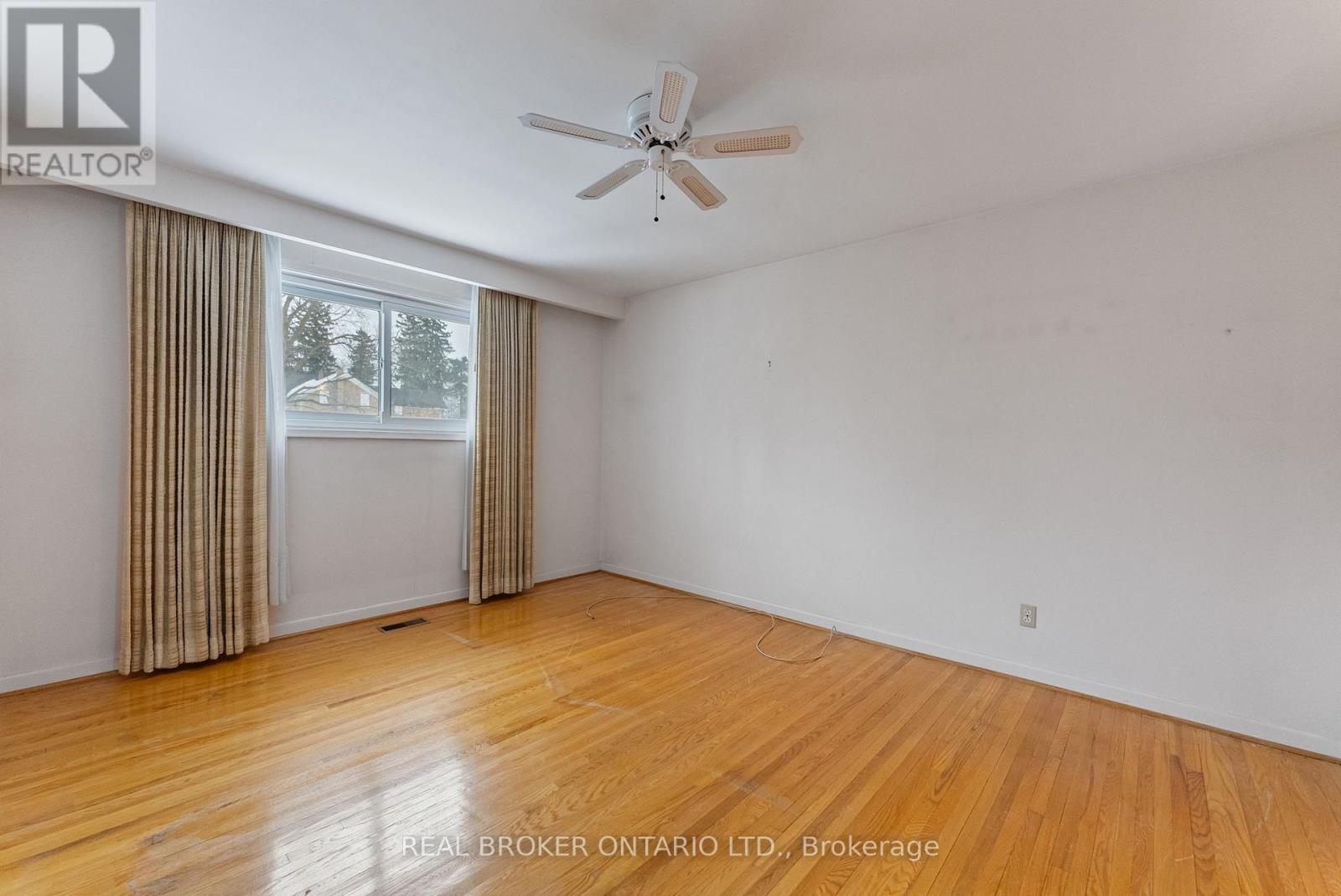 5 Joseph Street, Uxbridge, Ontario  L9P 1H9 - Photo 12 - N12862718