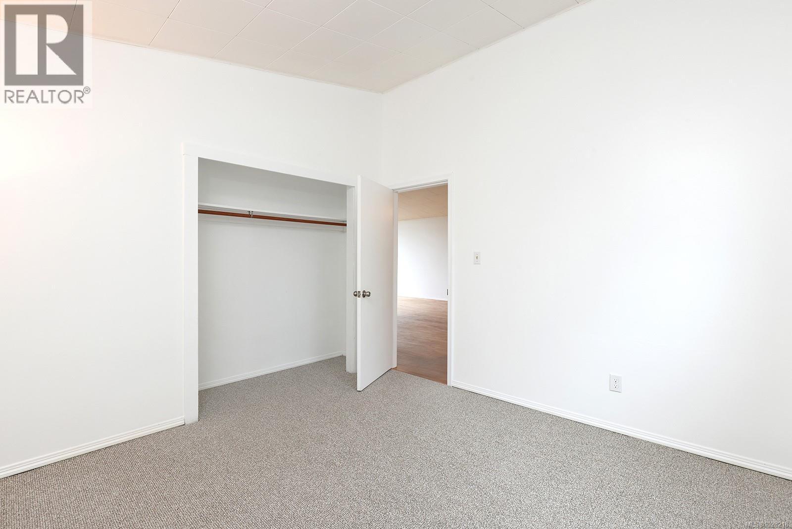 660 16th St, Courtenay, British Columbia  V3J 1A7 - Photo 14 - 1028218