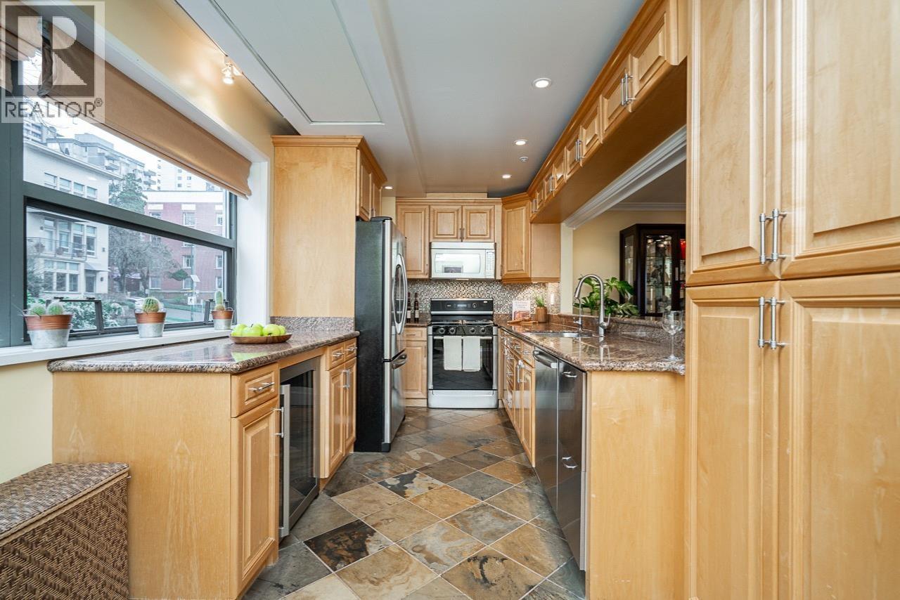 304 1233 Beach Avenue, Vancouver, British Columbia  V6E 1V4 - Photo 5 - R3096859