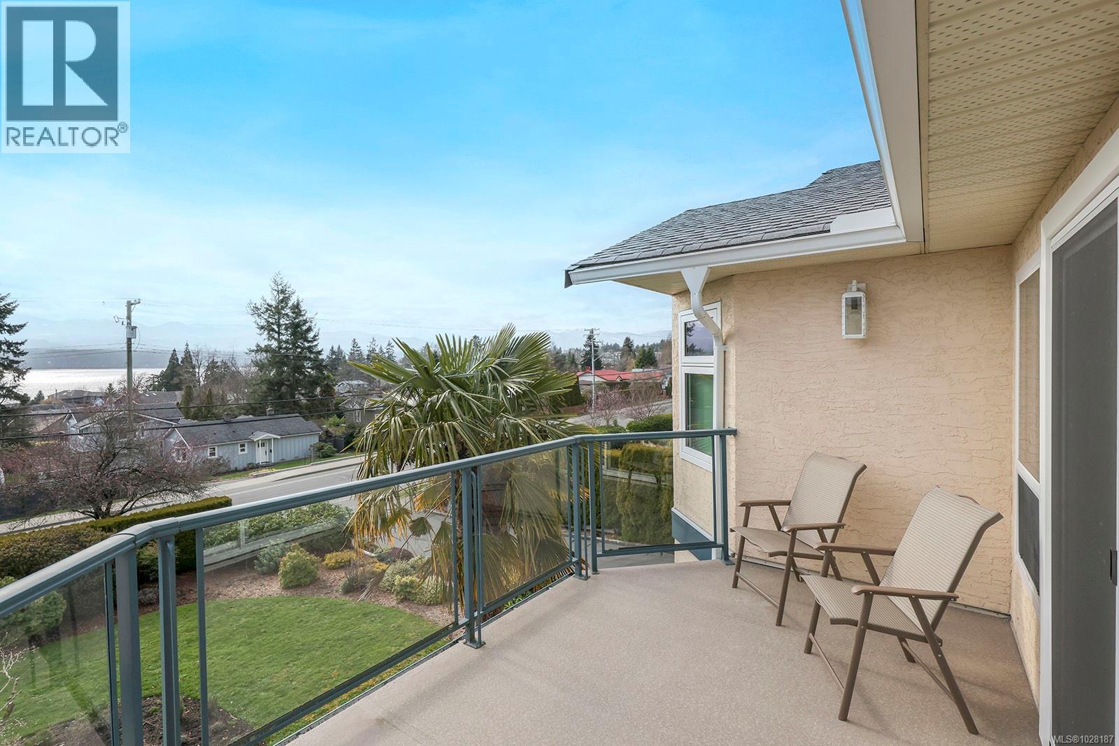 302 1902 Comox Ave, Comox, British Columbia  V9M 3M7 - Photo 13 - 1028187