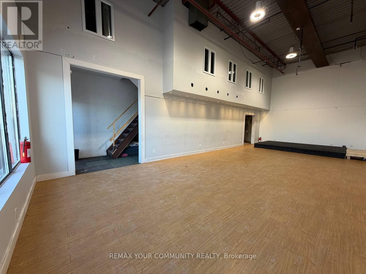 15 - 1170 Sheppard Avenue, Toronto (York University Heights), Ontario  M3K 2A3 - Photo 4 - W12841186