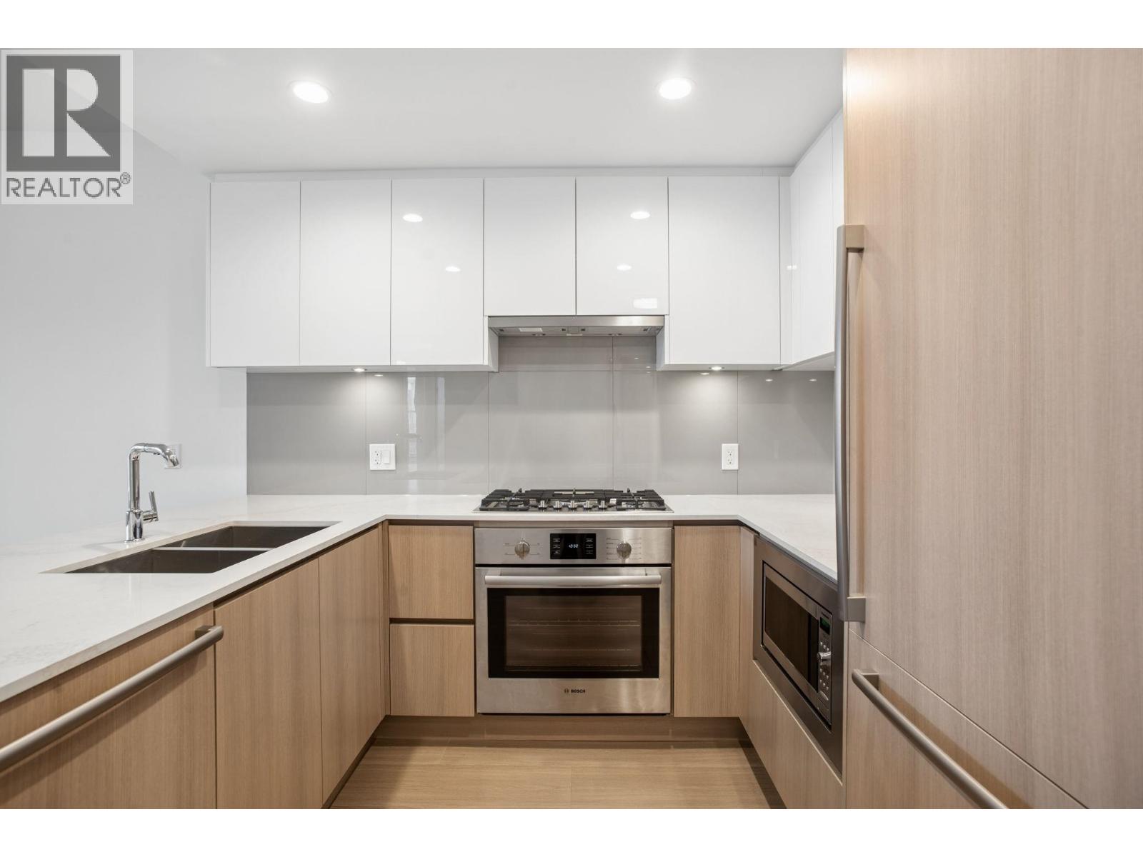 1705 618 Carnarvon Street, New Westminster, British Columbia  V3M 0N9 - Photo 13 - R3087934