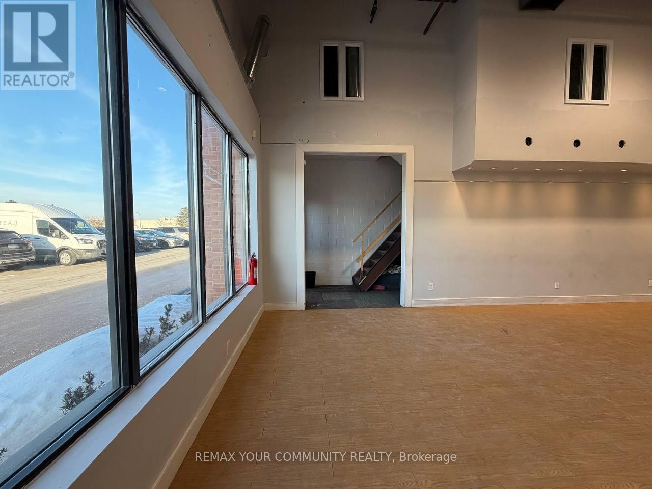 15 - 1170 Sheppard Avenue, Toronto (York University Heights), Ontario  M3K 2A3 - Photo 5 - W12841186