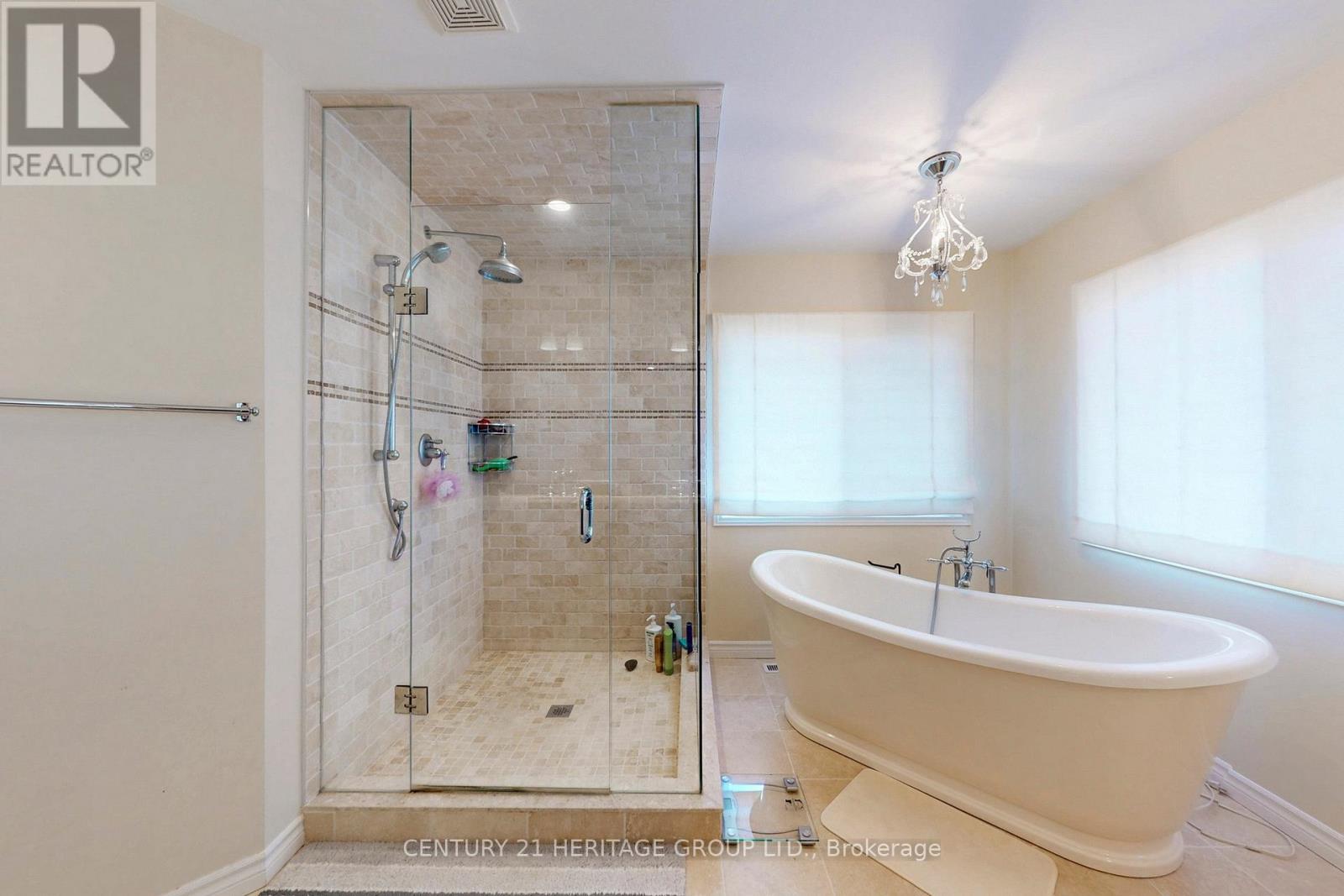 136 Cranberry Lane, Aurora, Ontario  L4G 5Z3 - Photo 23 - N12583600