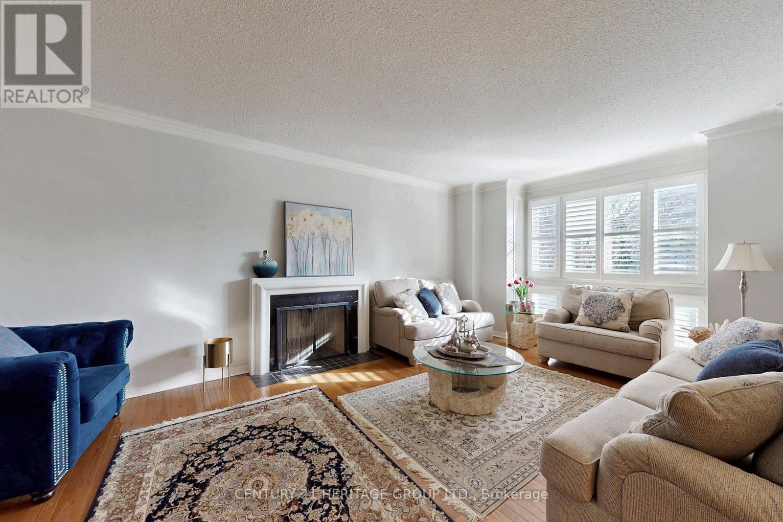 136 Cranberry Lane, Aurora, Ontario  L4G 5Z3 - Photo 4 - N12583600