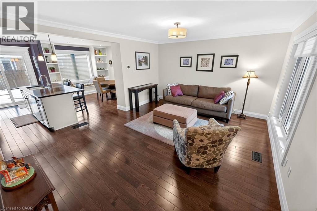 124 Grenbeck Drive, Scarborough, Ontario  M1V 2H6 - Photo 6 - 40810877