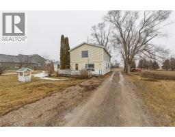 7074 Bonnie Doon ROAD, Plympton-Wyoming, Ontario