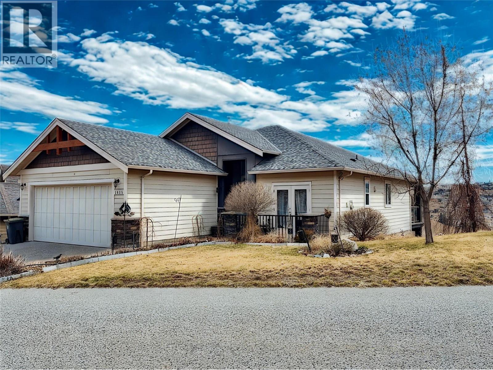 1615 Sunrise Road, Kelowna, British Columbia  V1P 1N9 - Photo 2 - 10378637