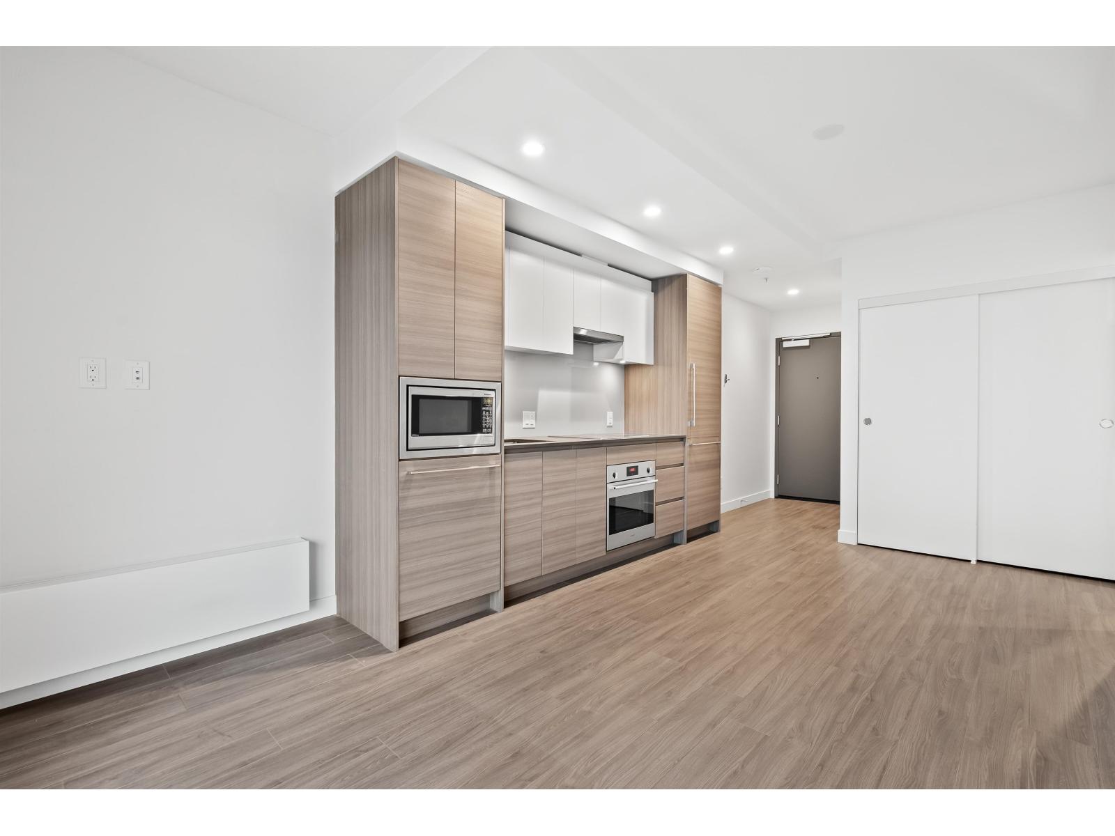 1507 13655 Fraser Highway, Surrey, British Columbia  V3T 0P8 - Photo 11 - R3097635