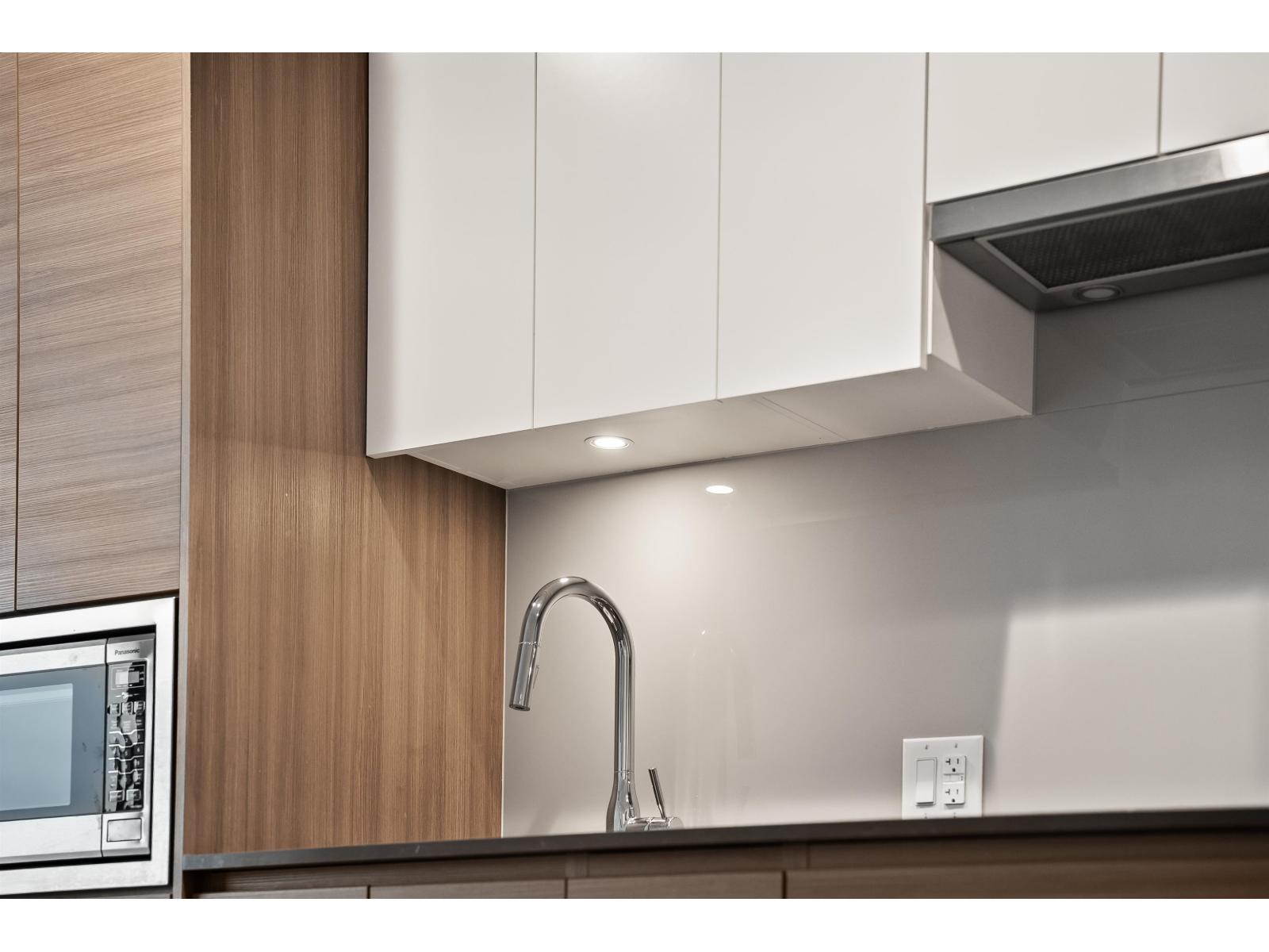 1507 13655 Fraser Highway, Surrey, British Columbia  V3T 0P8 - Photo 9 - R3097635