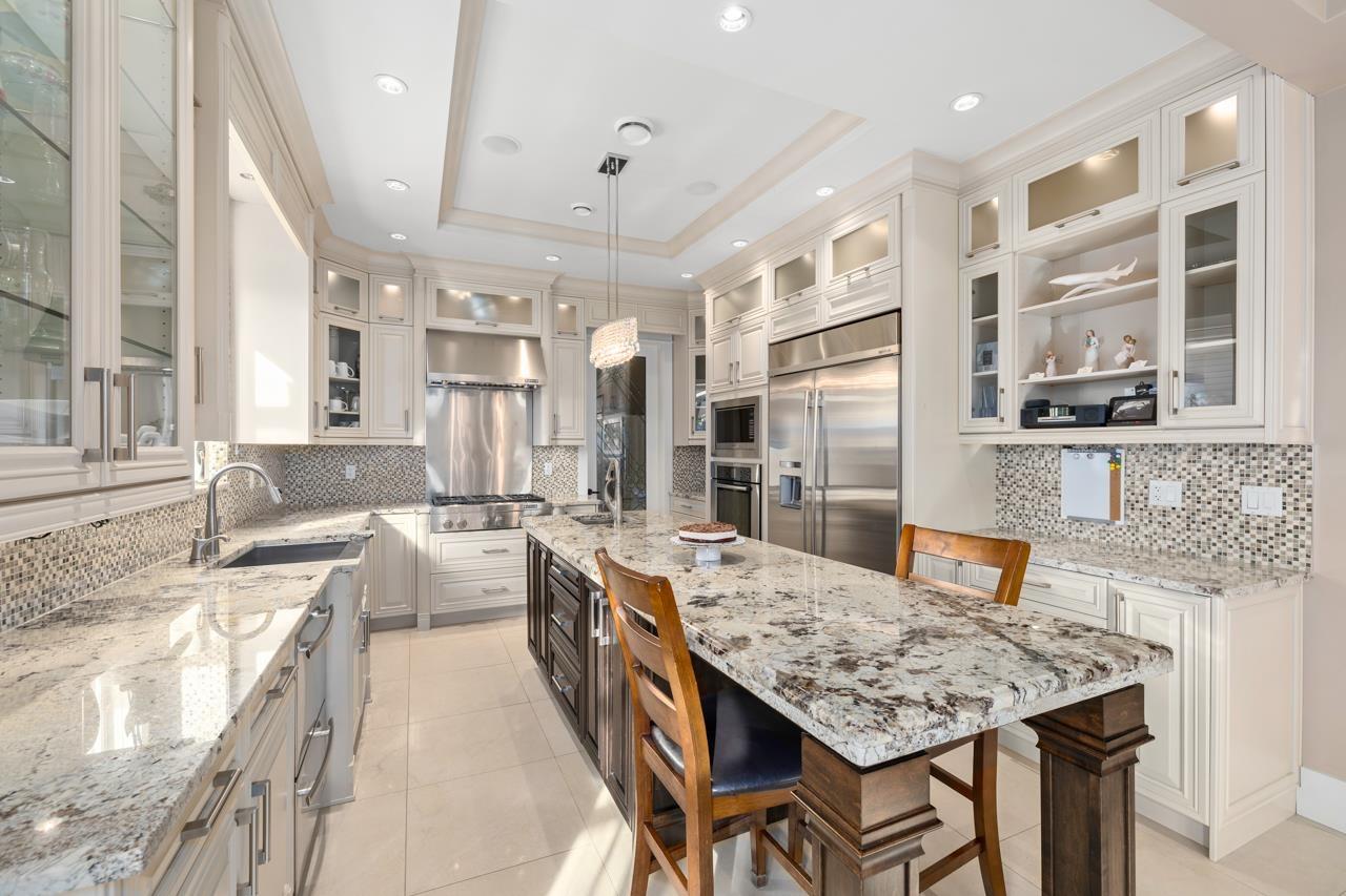 5517 188a Street, Surrey, British Columbia  V3S 6S4 - Photo 7 - R3097657