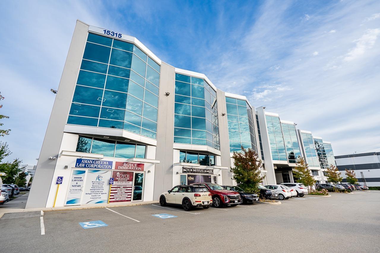 304 15315 66 Avenue, Surrey, British Columbia  V3S 2A1 - Photo 1 - C8076855