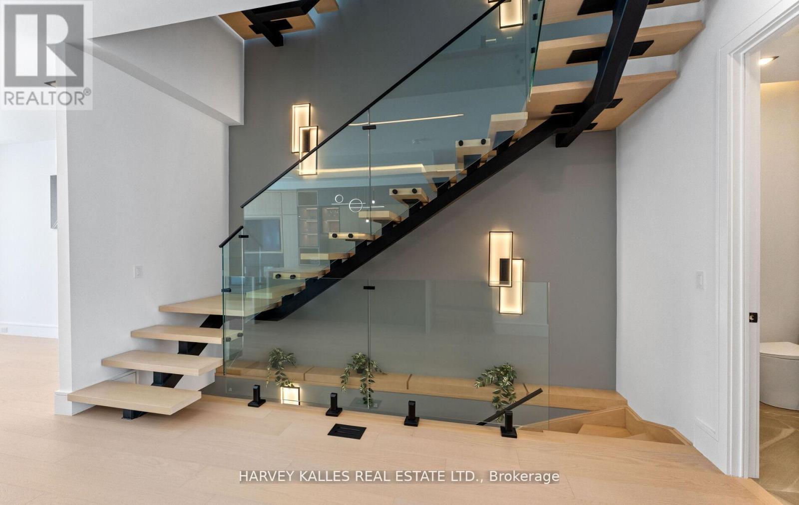 656 Oriole Parkway, Toronto, Ontario  M4R 2C4 - Photo 6 - C12863602