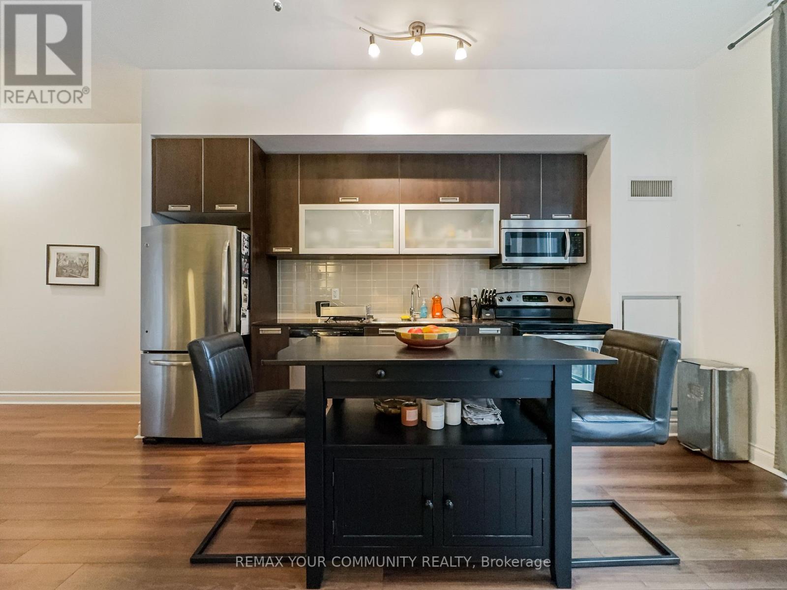 28 Ted Rogers Way, Toronto, Ontario  M4Y 2J4 - Photo 14 - C12863736