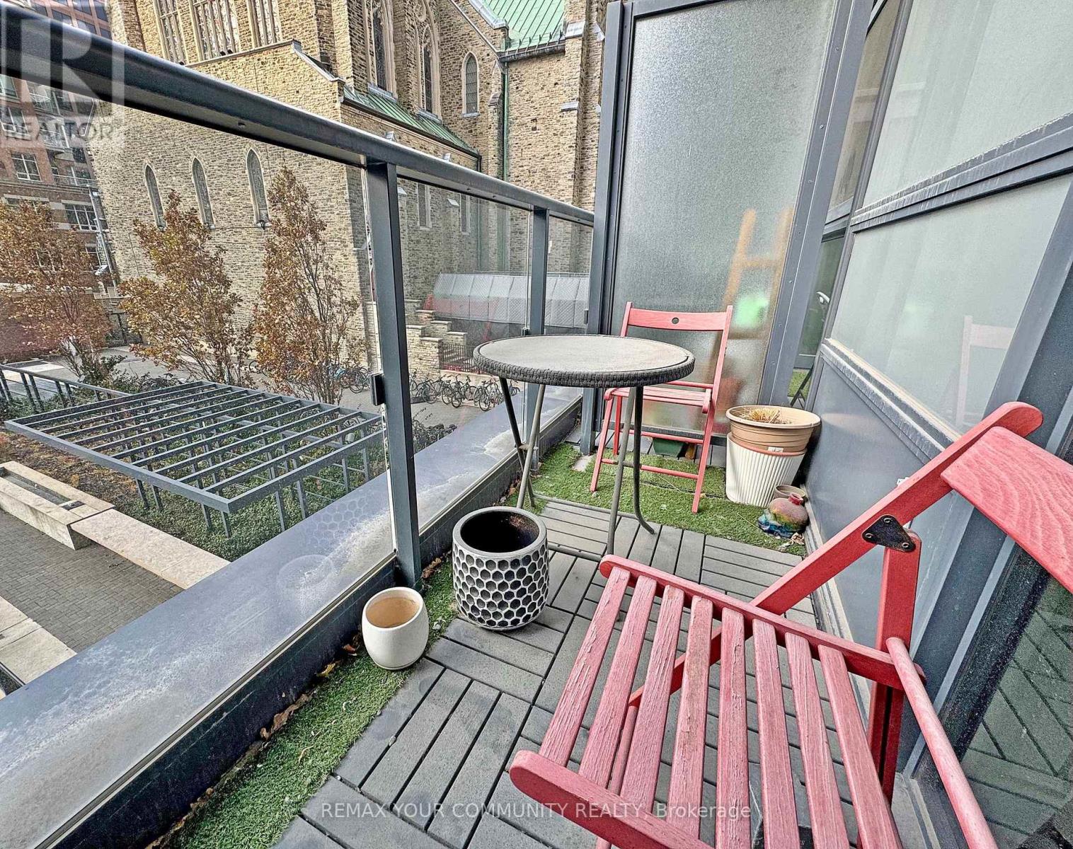 28 Ted Rogers Way, Toronto, Ontario  M4Y 2J4 - Photo 8 - C12863736