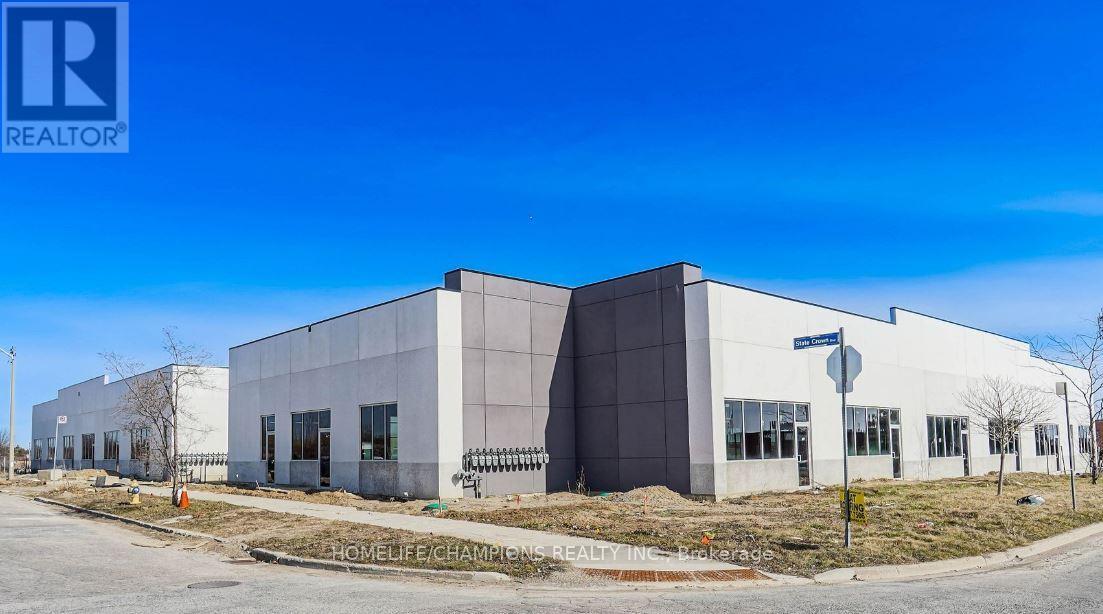 3 - 95 STATE CROWN BOULEVARD, Toronto, Ontario