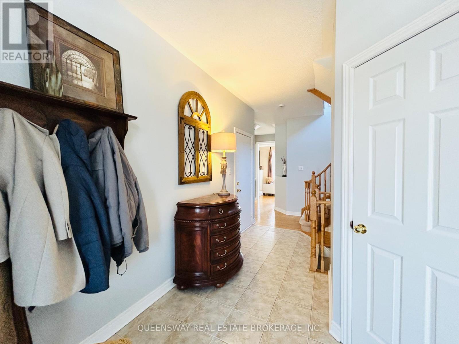 32 Sherrington Drive, Scugog, Ontario  L9L 2E8 - Photo 2 - E12863592