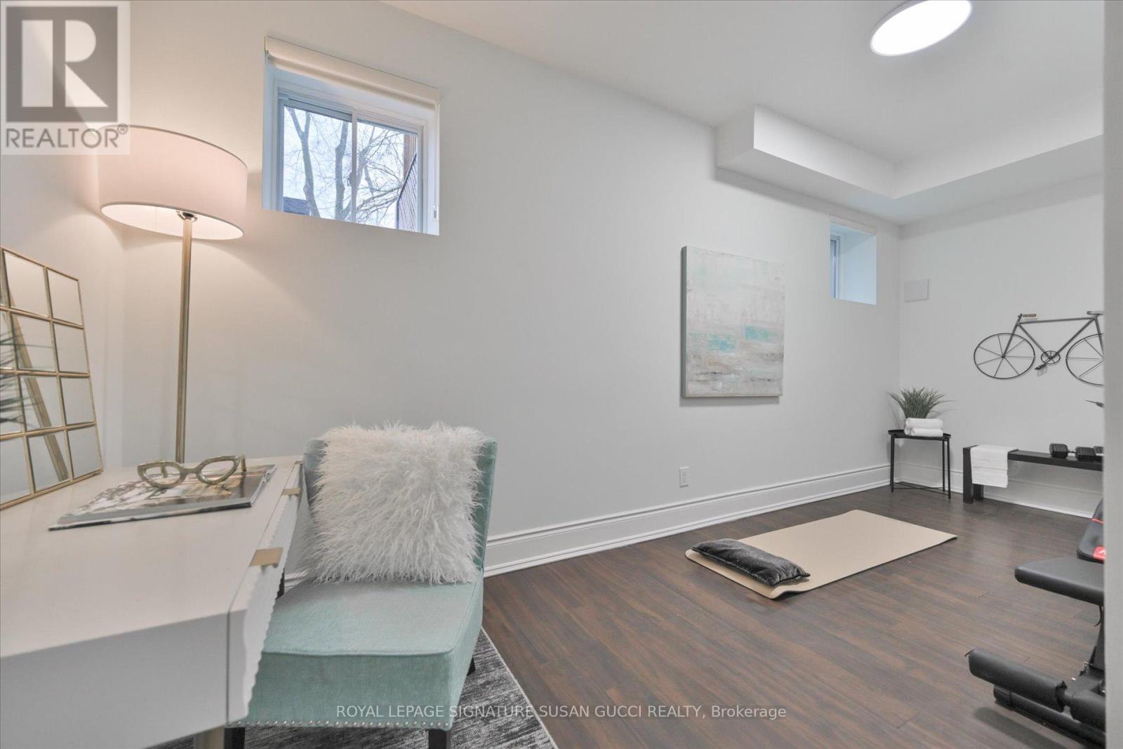 20 Cambrai Avenue, Toronto, Ontario  M4C 2P6 - Photo 32 - E12863662