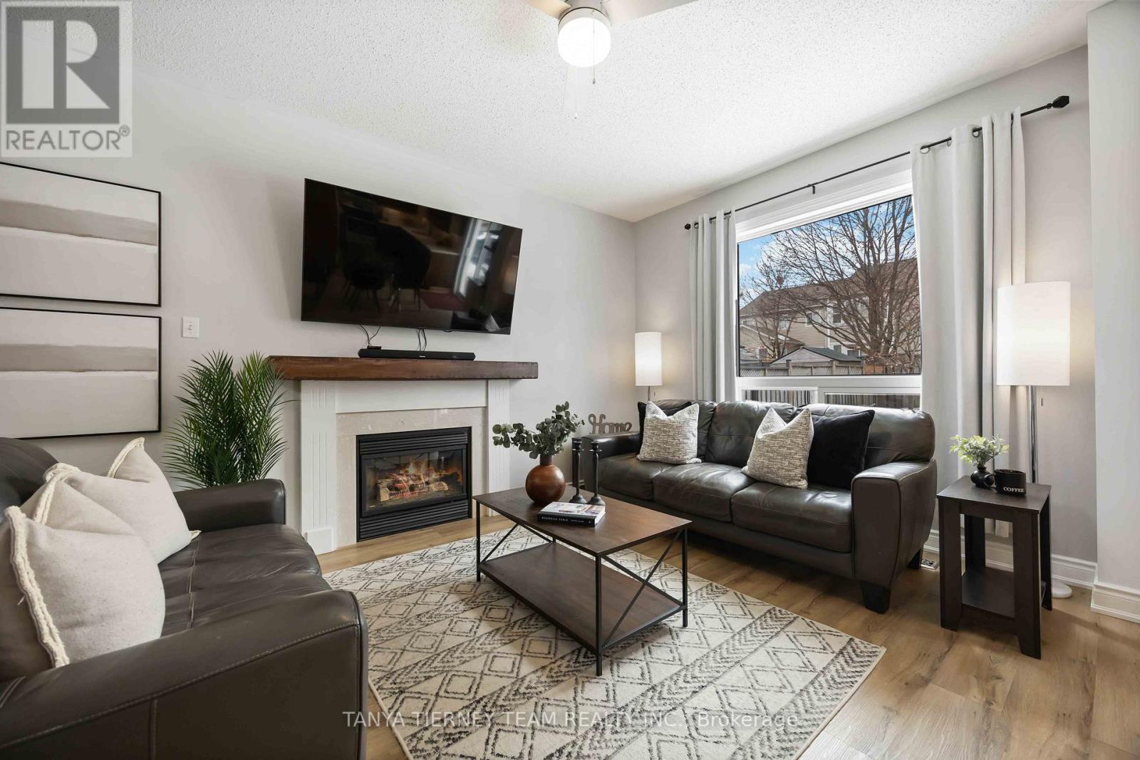 140 Vipond Road, Whitby, Ontario  L1M 1K9 - Photo 10 - E12863676