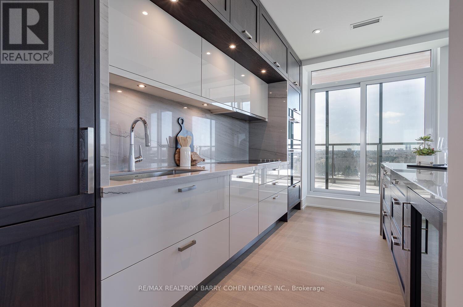 1008 - 397 Royal Orchard Boulevard, Markham, Ontario  L3T 0H3 - Photo 13 - N12863734