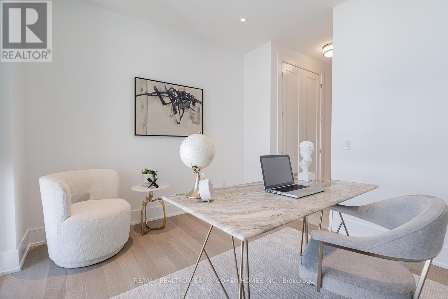 1008 - 397 Royal Orchard Boulevard, Markham, Ontario  L3T 0H3 - Photo 18 - N12863734