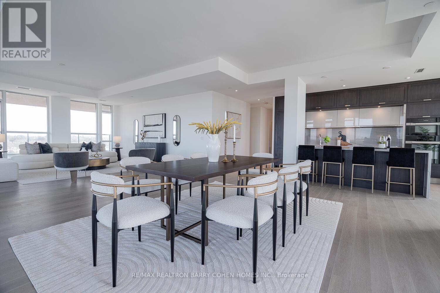 1008 - 397 Royal Orchard Boulevard, Markham, Ontario  L3T 0H3 - Photo 9 - N12863734