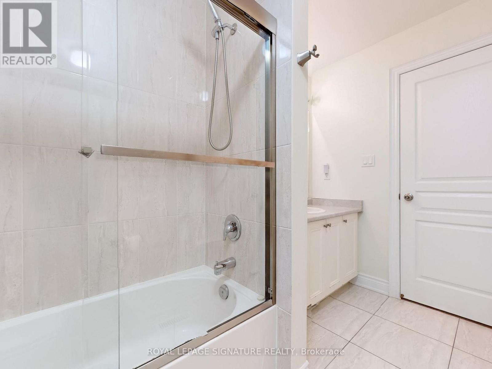 46 Kincardine Street, Vaughan, Ontario  L4H 4H7 - Photo 40 - N12863748