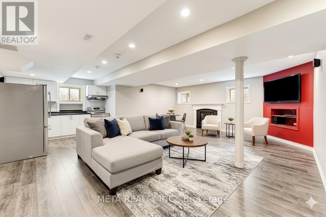 49 Red Pine Crescent, Wasaga Beach, Ontario  L9Z 3B2 - Photo 19 - S12863590