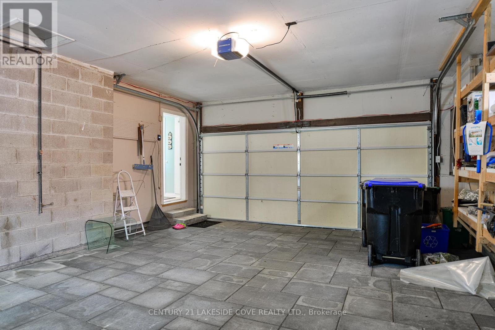 9 Pinetree Court, Ramara, Ontario  L0K 1B0 - Photo 23 - S12863598