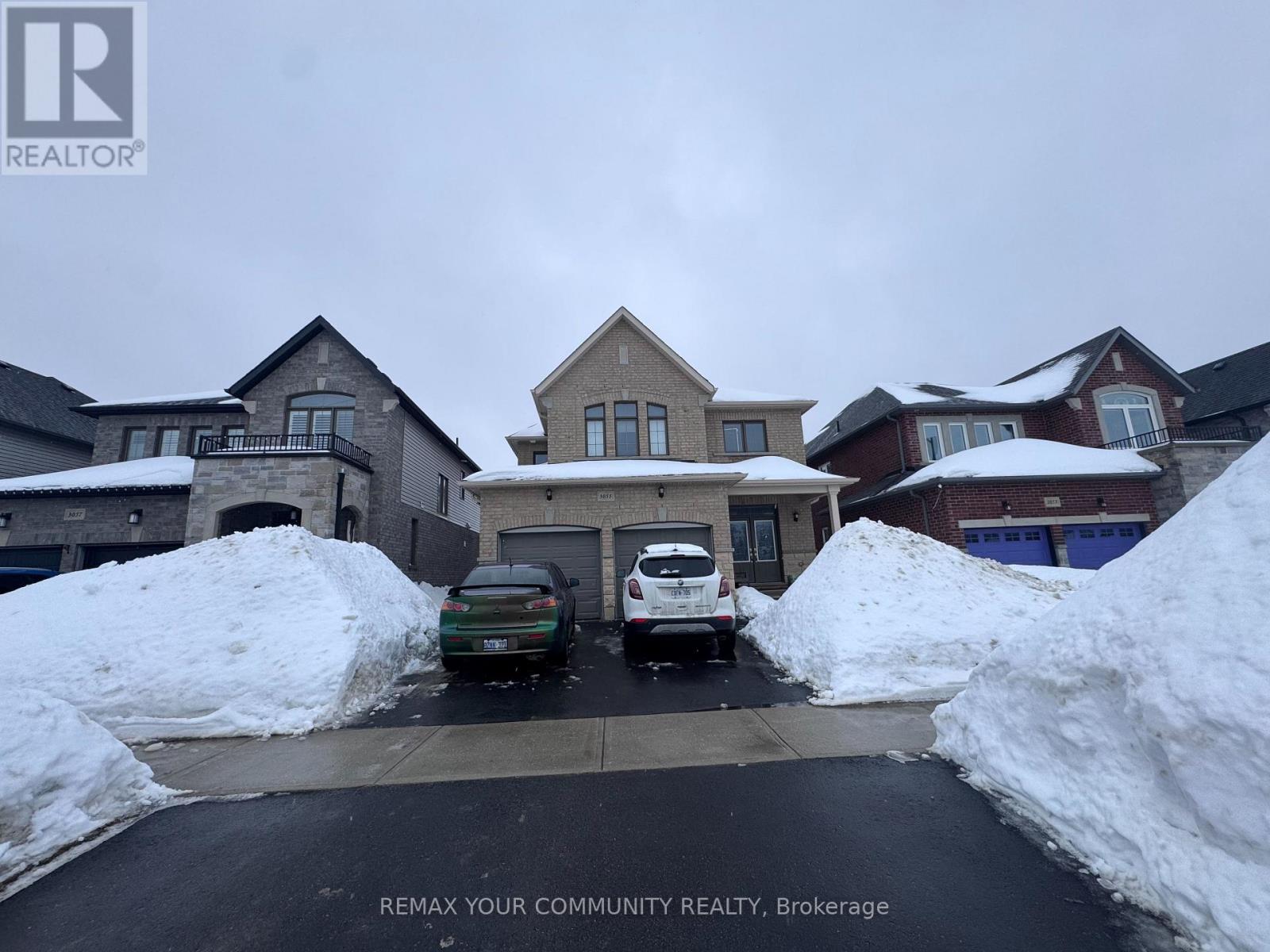 UPPER - 3055 ORION BOULEVARD, orillia, Ontario