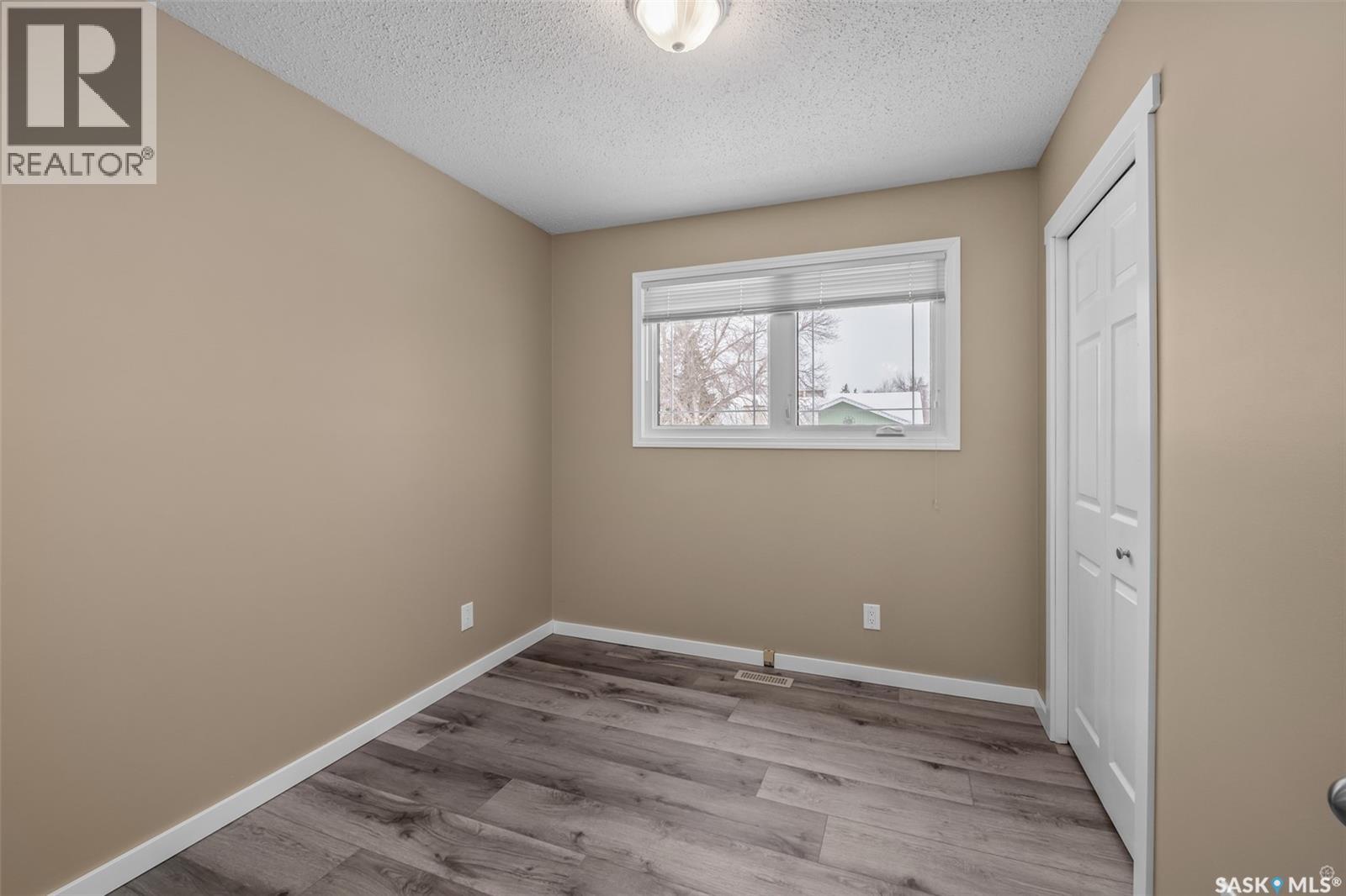 979 Sanderson Crescent, Prince Albert, Saskatchewan  S6V 6L2 - Photo 20 - SK029994