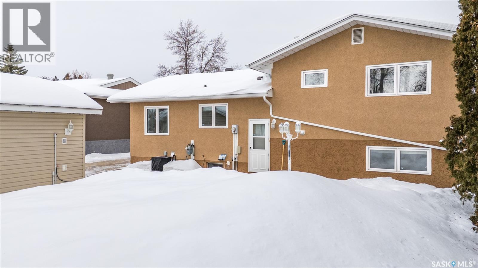979 Sanderson Crescent, Prince Albert, Saskatchewan  S6V 6L2 - Photo 35 - SK029994