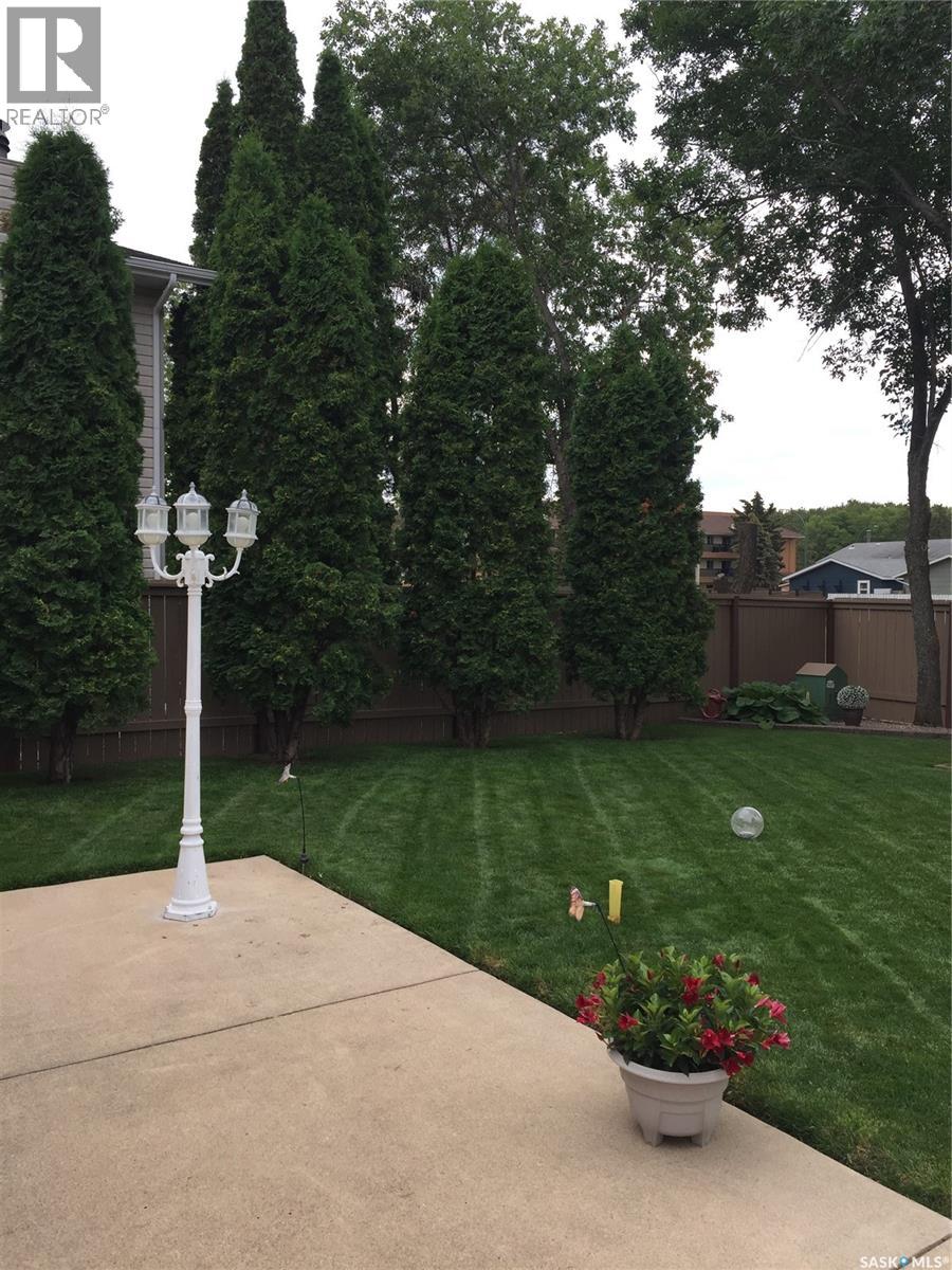 979 Sanderson Crescent, Prince Albert, Saskatchewan  S6V 6L2 - Photo 43 - SK029994