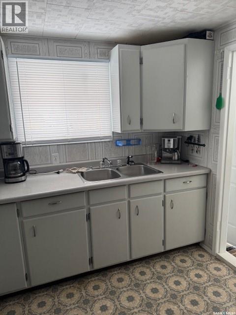 692 Aqualane Avenue, Aquadeo, Saskatchewan  S0M 1E0 - Photo 3 - SK029993