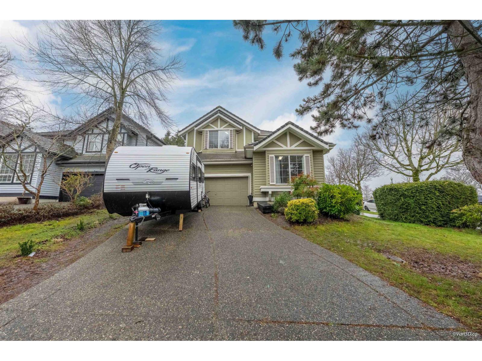 15649 Rosemary Heights Crescent, Surrey, British Columbia  V3Z 0K2 - Photo 1 - R3097420