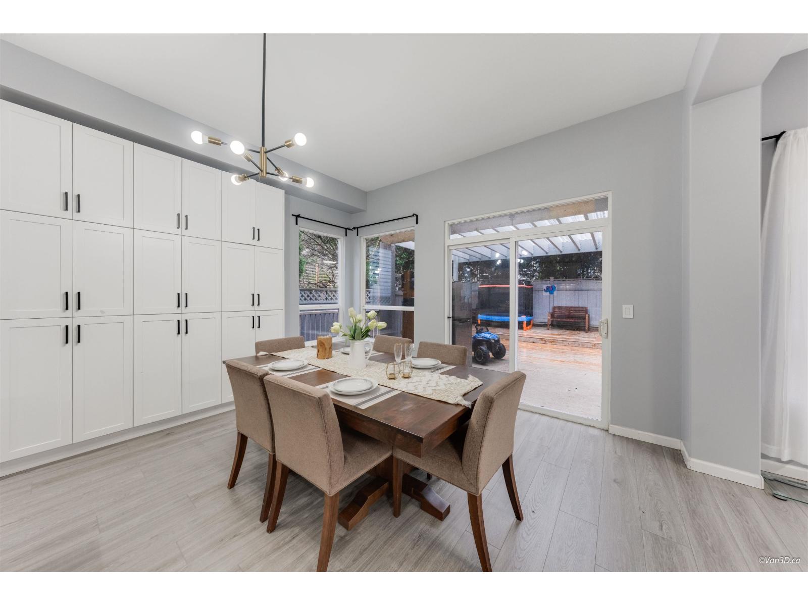 15649 Rosemary Heights Crescent, Surrey, British Columbia  V3Z 0K2 - Photo 11 - R3097420