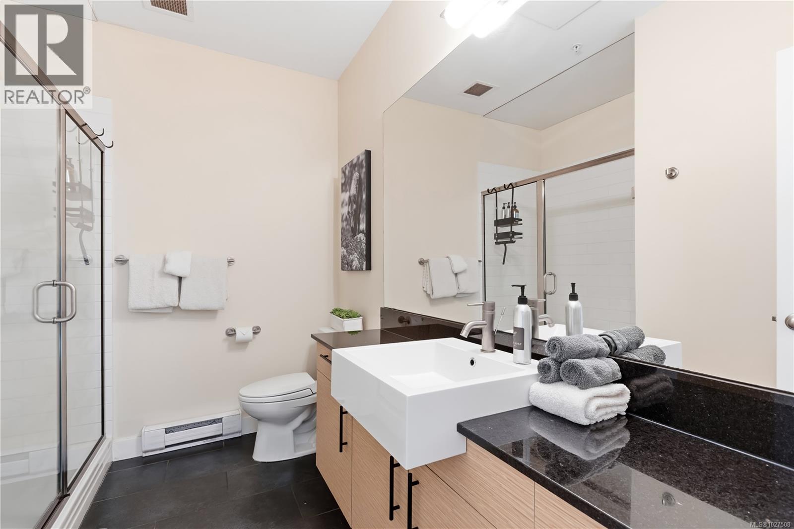 13 203 Boardwalk Blvd, Ucluelet, British Columbia  V0R 3A0 - Photo 24 - 1027508