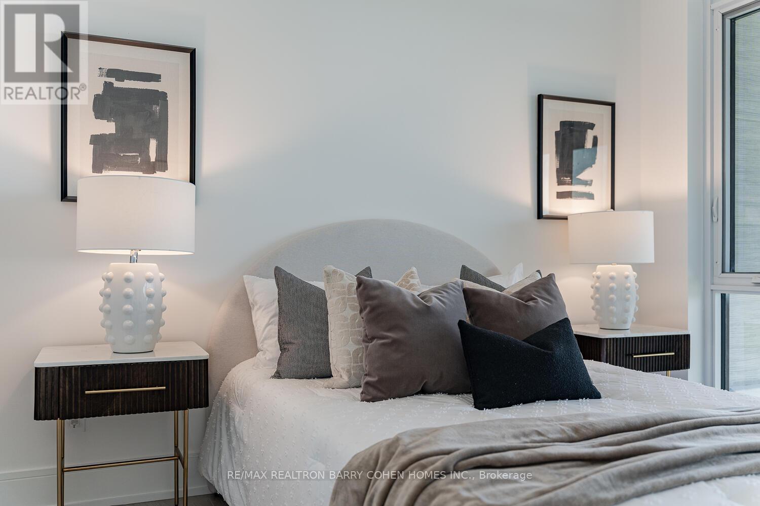 1008 - 397 Royal Orchard Boulevard, Markham, Ontario  L3T 0H3 - Photo 20 - N12863734