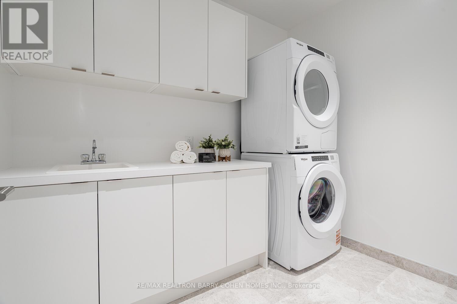 1008 - 397 Royal Orchard Boulevard, Markham, Ontario  L3T 0H3 - Photo 22 - N12863734