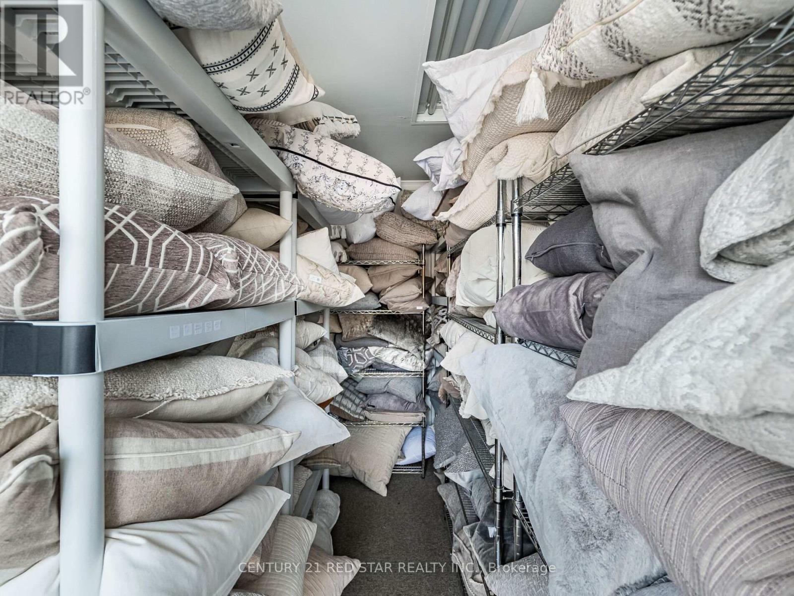 6 & 7 - 76 Centennial Road, Orangeville, Ontario  L9W 1P9 - Photo 16 - W12863568