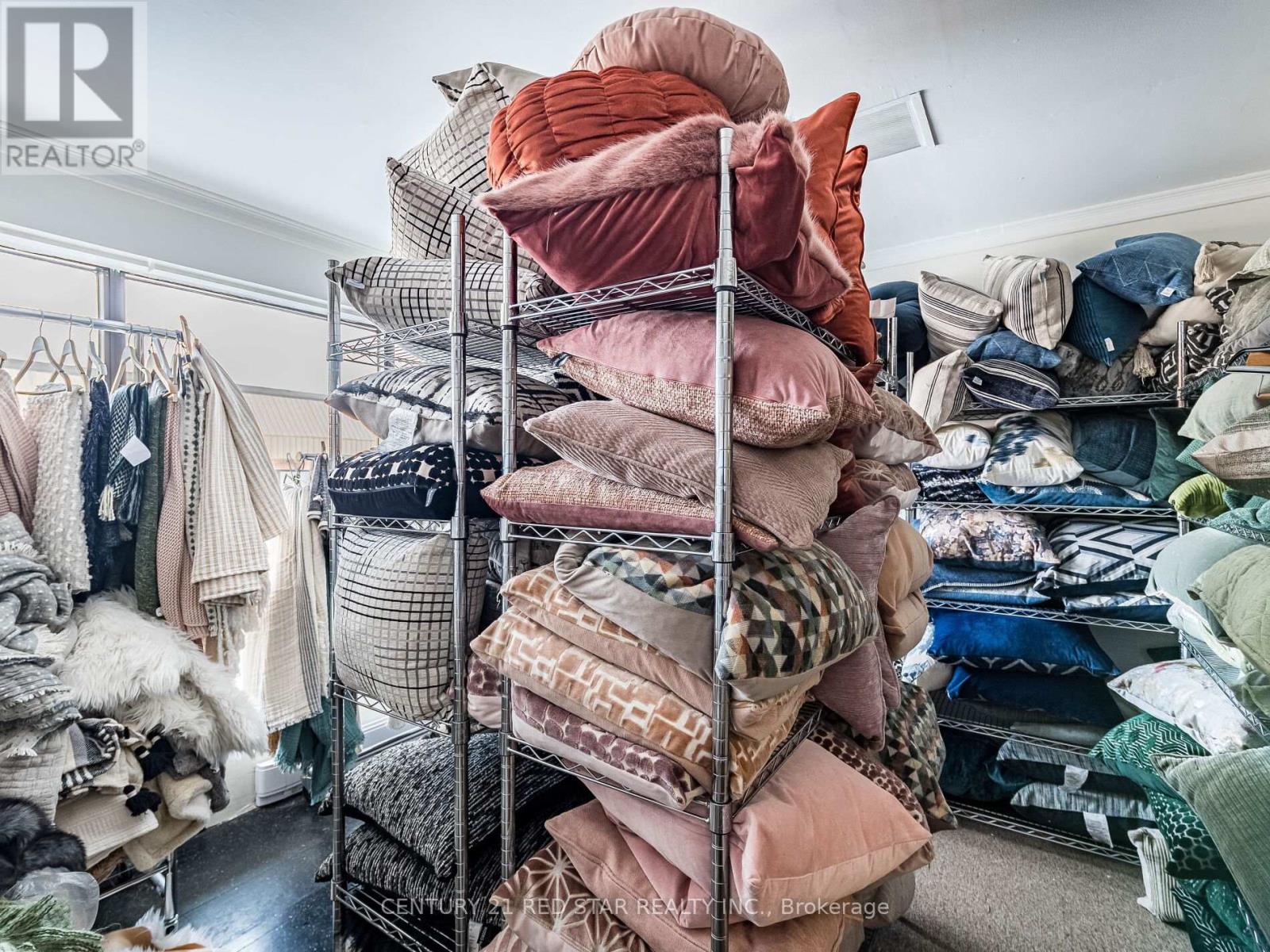 6 & 7 - 76 Centennial Road, Orangeville, Ontario  L9W 1P9 - Photo 17 - W12863568